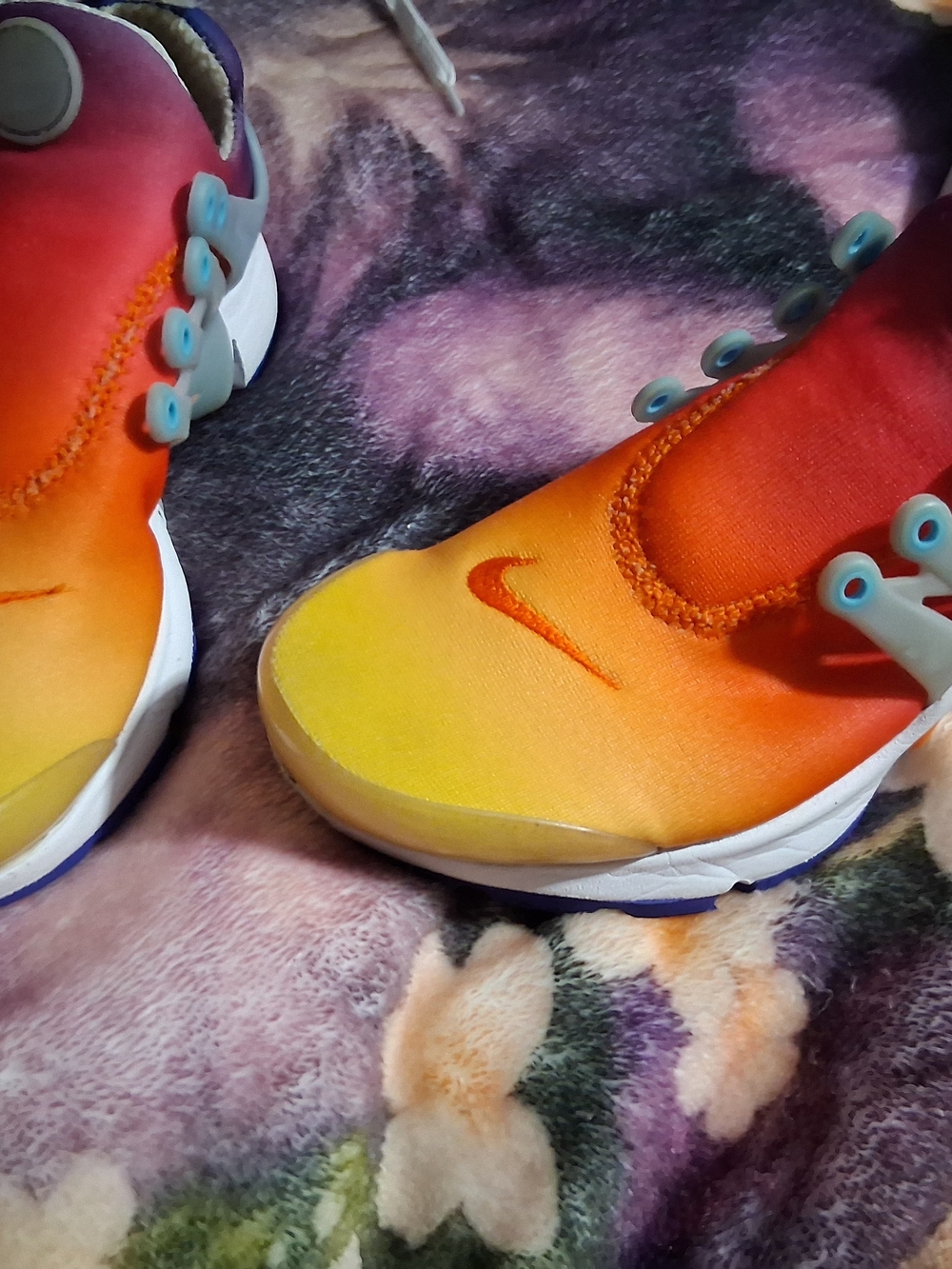 Nike Kids' Gradient Orange to Yellow Slip-On Sneakers